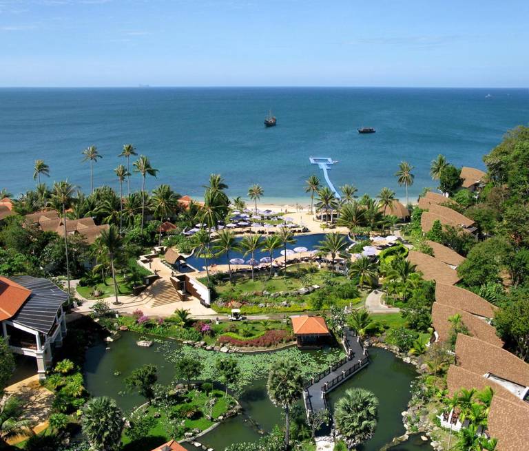 Rawi Warin Resort & Spa