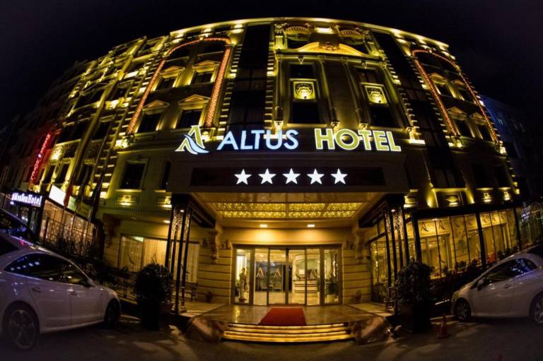 Altus Hotel