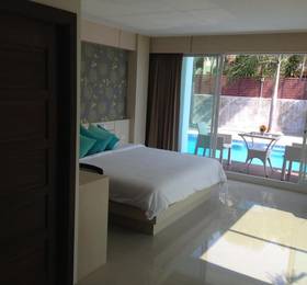 Chalong Beach Front Residence в Пхукете