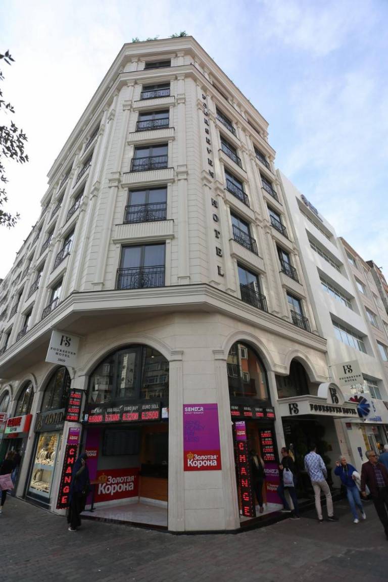 Four Seven Hotel