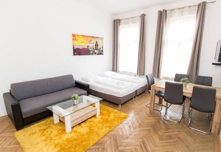 CheckVienna - Liechtensteinstrasse