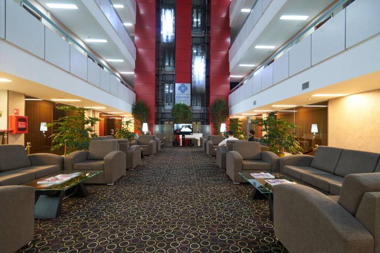 Crossway Hotel