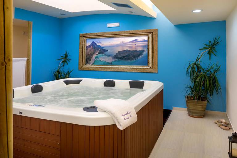 Asterion Hotel Suites & Spa