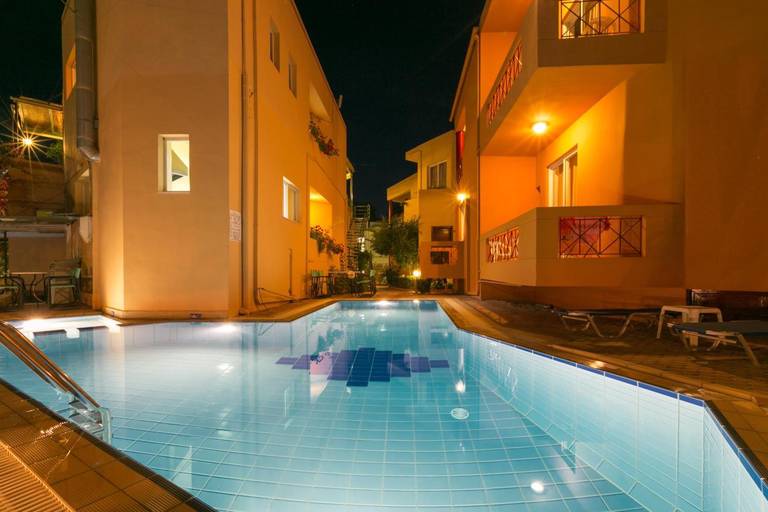 Hotel Elotia