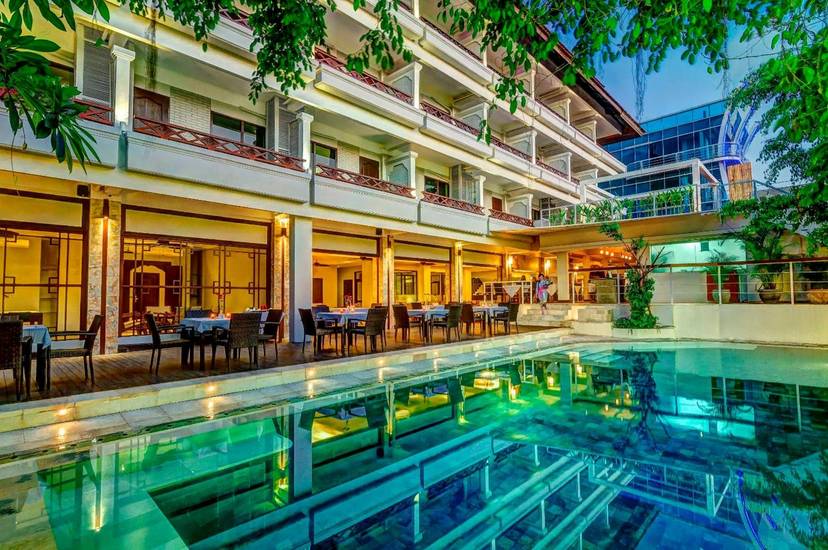 Maharani Beach Hotel 3* Индонезия, Кута