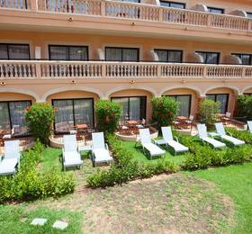 Mon Port Hotel & Spa в Санта Понсе