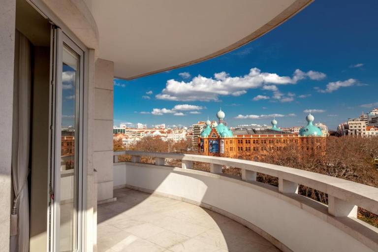 Luzeiros Suites