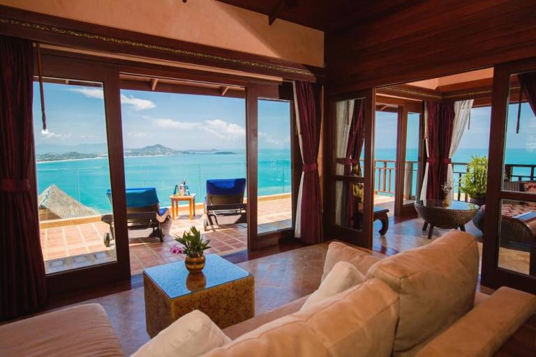 Sandalwood Luxury Villa Resort