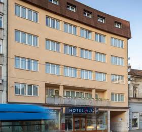 Hotel Jadran в Загребе