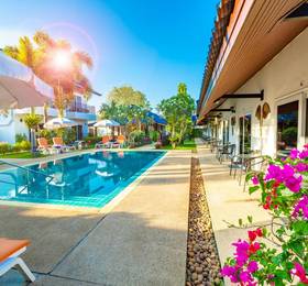 Phuket Airport Hotel в Пхукете