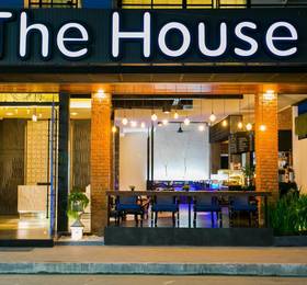 The House Patong в Пхукете