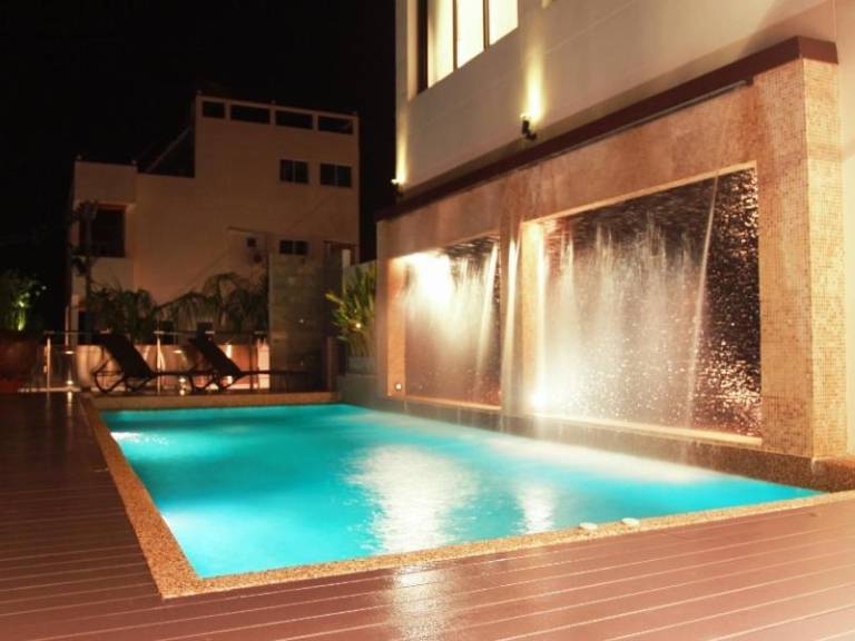 The Idol Boutique Resort Villa