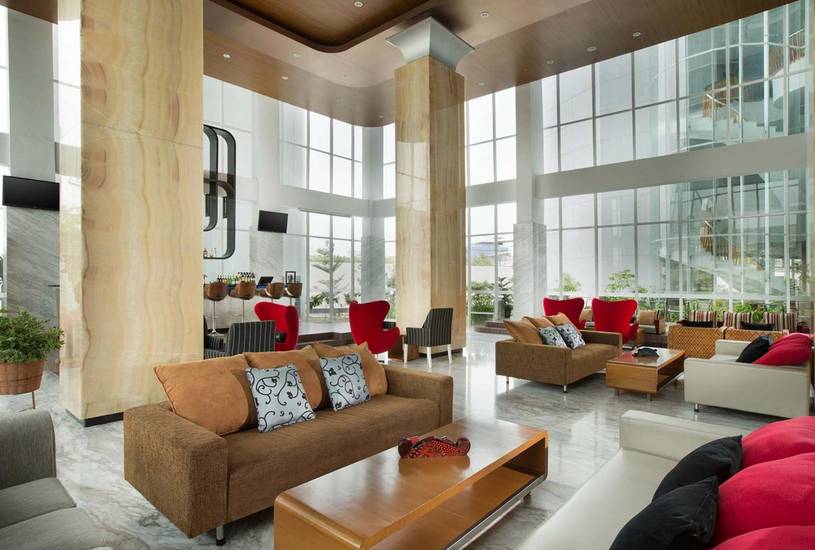 Hariston Hotel Suites 4* Индонезия, Джакарта
