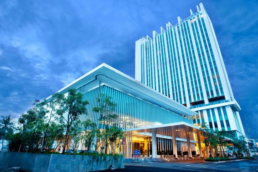 JS Luwansa Hotel Convention Center 4* Индонезия, Джакарта