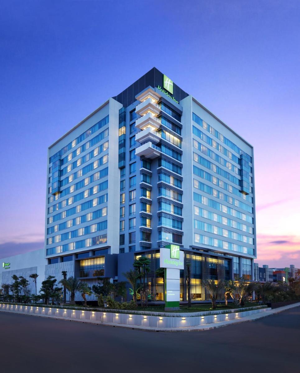 Holiday Inn Jakarta Kemayoran 4*