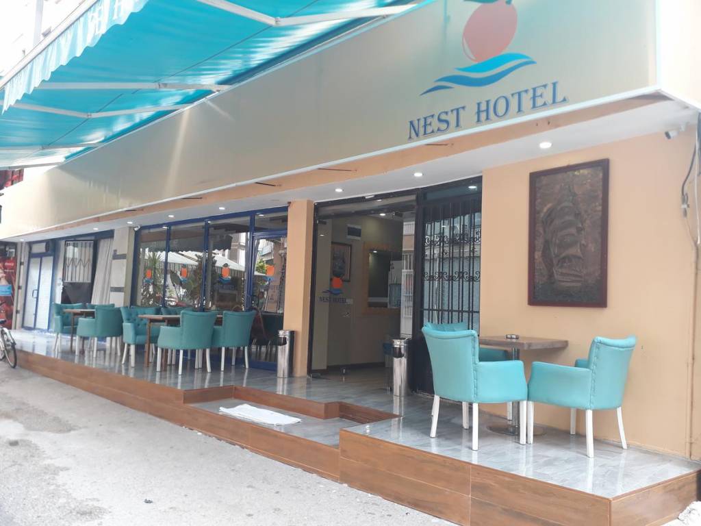 Nest Hotel