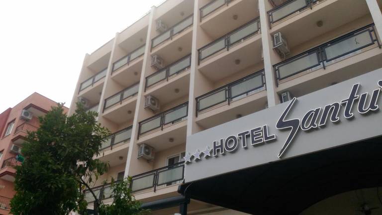 Saturn Hotel