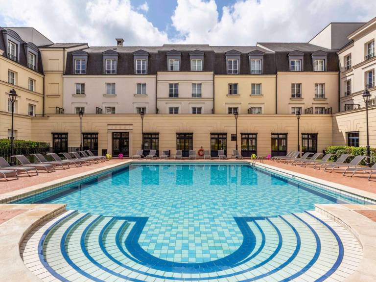 Hipark by Adagio Serris Val dEurope