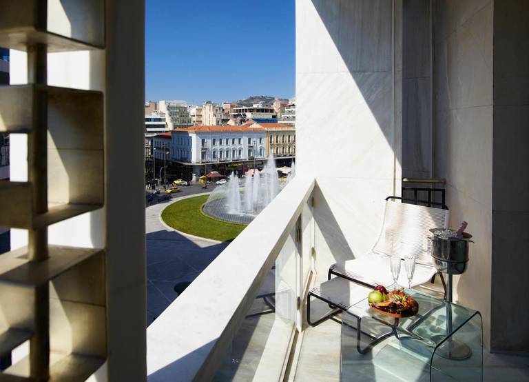 Brown Acropol Hotel
