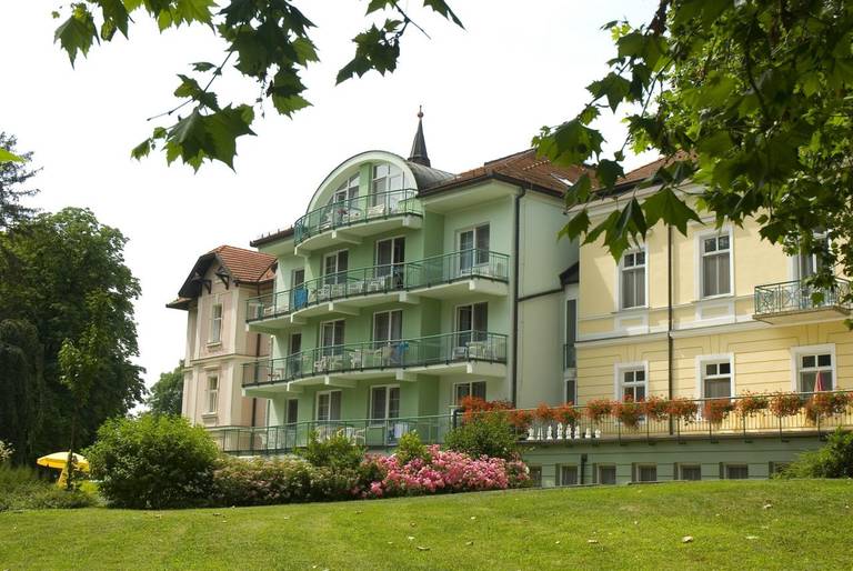 Ensana Thermal Heviz Health Spa Hotel