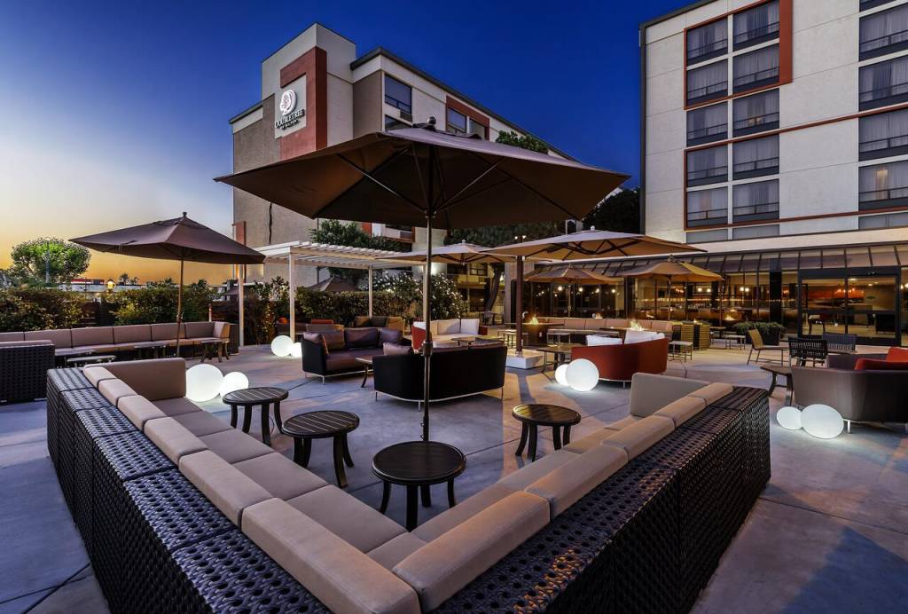 DoubleTree by Hilton San Bernardino 3*