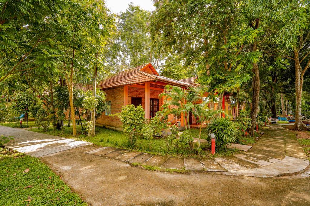 Darina Bungalow
