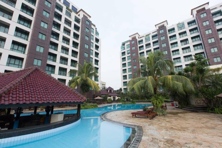 Kristal Hotel