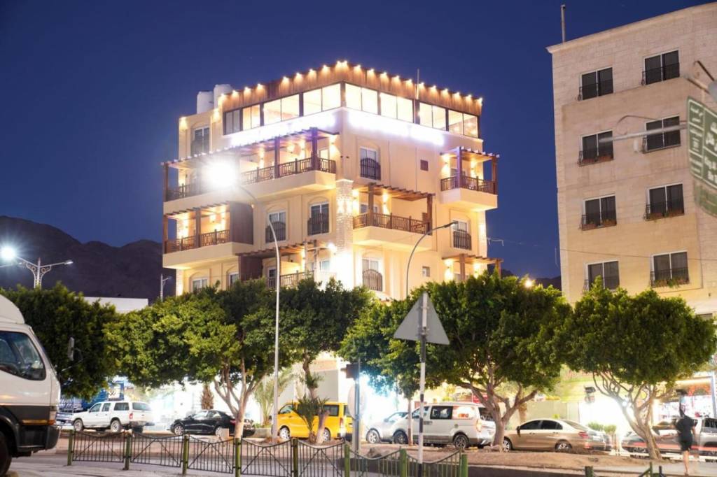 Laverda Hotel Aqaba 3*