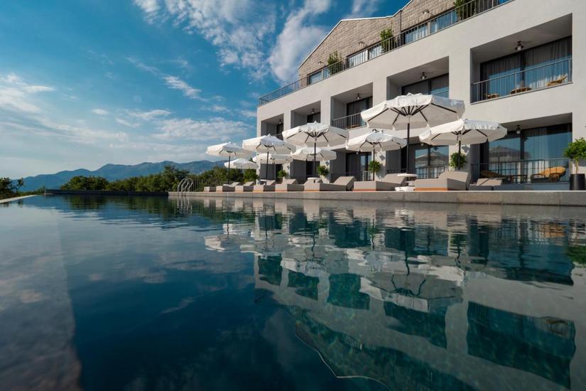 Vivid Blue Serenity Resort 4* Черногория, Святой Стефан