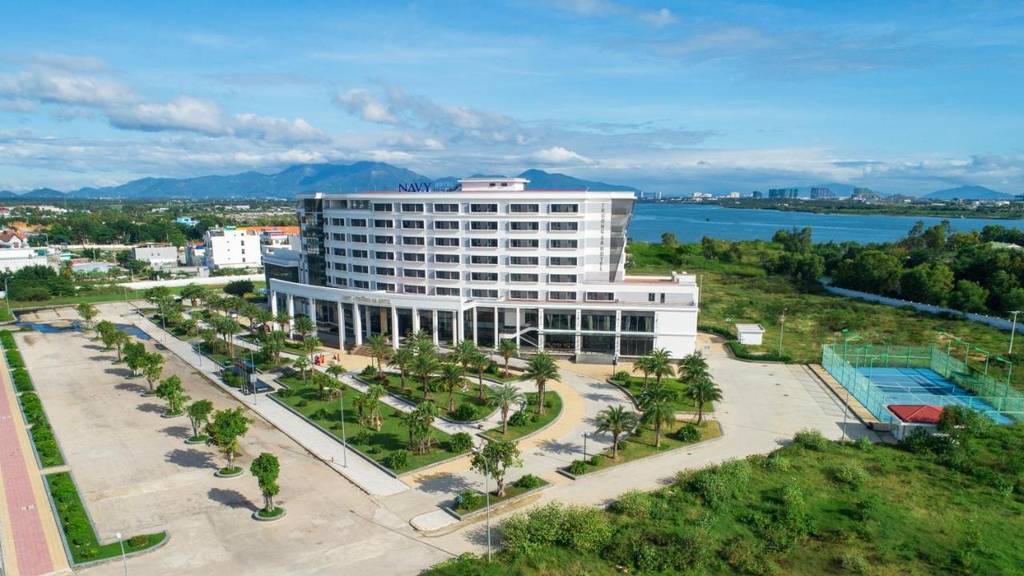 Navy Hotel Cam Ranh 4*