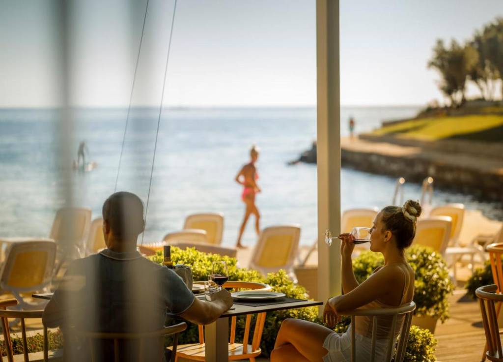 Apartments Petalon 4*