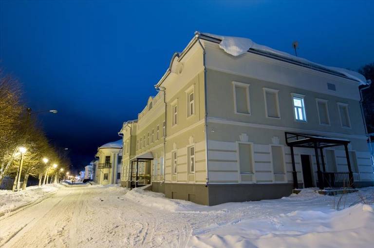 Фаворит