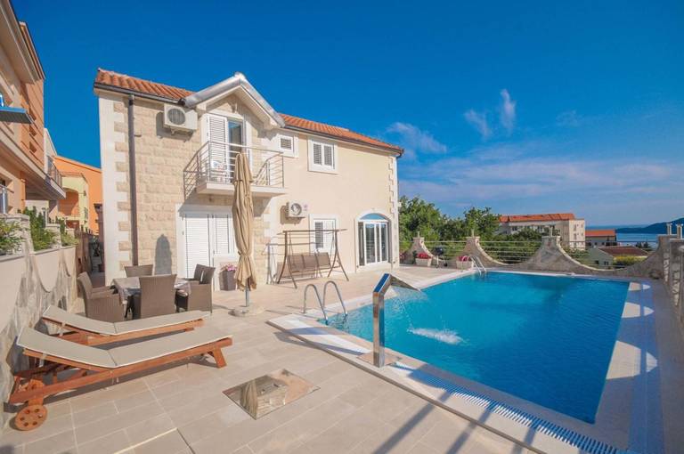 Villa Dana Apt