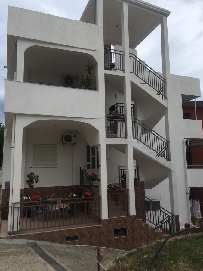 Marko Apartments, Becici 3*