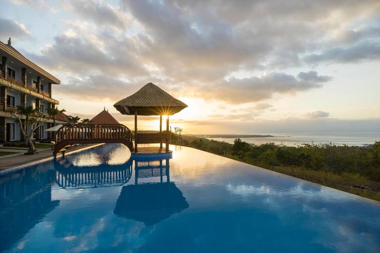 Semabu Hills Hotel & Villa