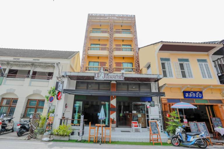 M.Y Home Hotel