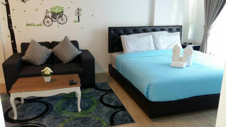 Baan Pieng Ploen Khao Takiap B702