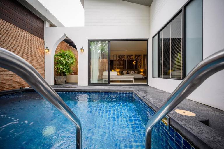 Cae Villa Hua Hin