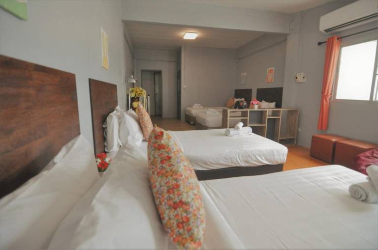We Chiang Mai Guesthouse 1