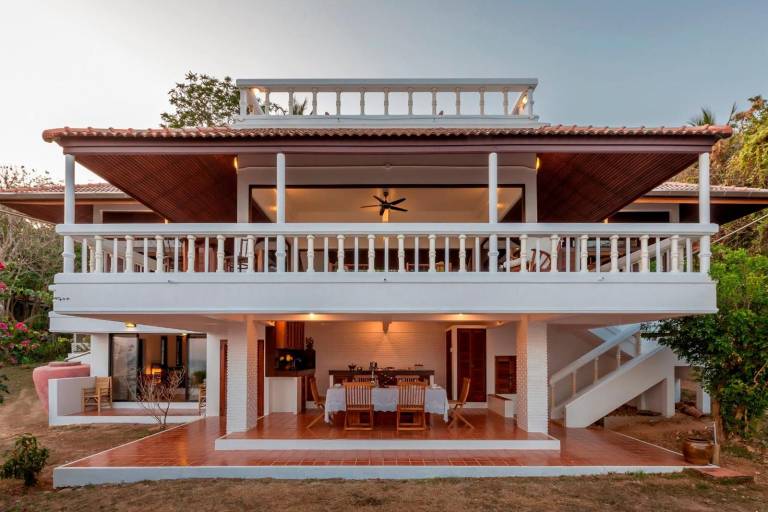 Baan Khunying – Secluded Phuket Beachfront Villa, Rawai