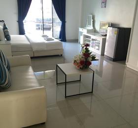 Volare Guesthouse в Паттайе