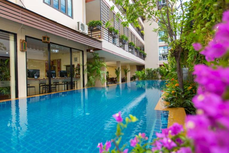 Chiang Mai Waroros Boutique Hotel เชียงใหม่ วโรรส บูติคโฮเต็ล