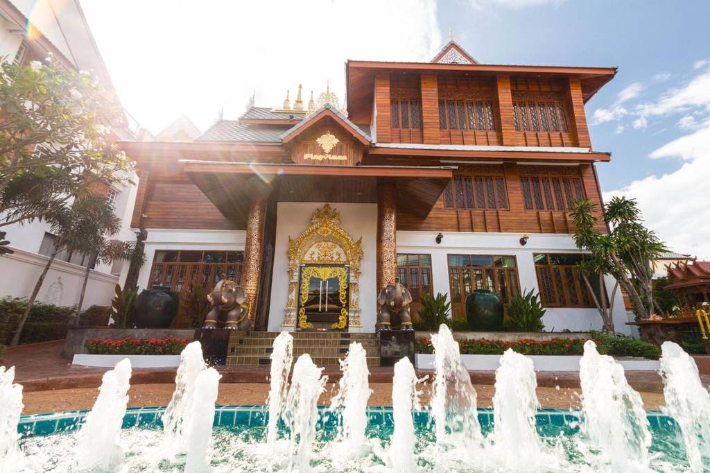 Pingviman Hotel 4*