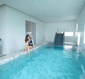 Veranda Pool Suite в Пхетчабури