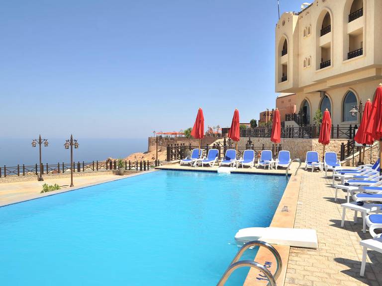 EL Jabal Sokhna Hotel