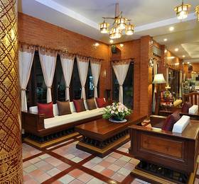 Sripat Guesthouse в Чианг Мае
