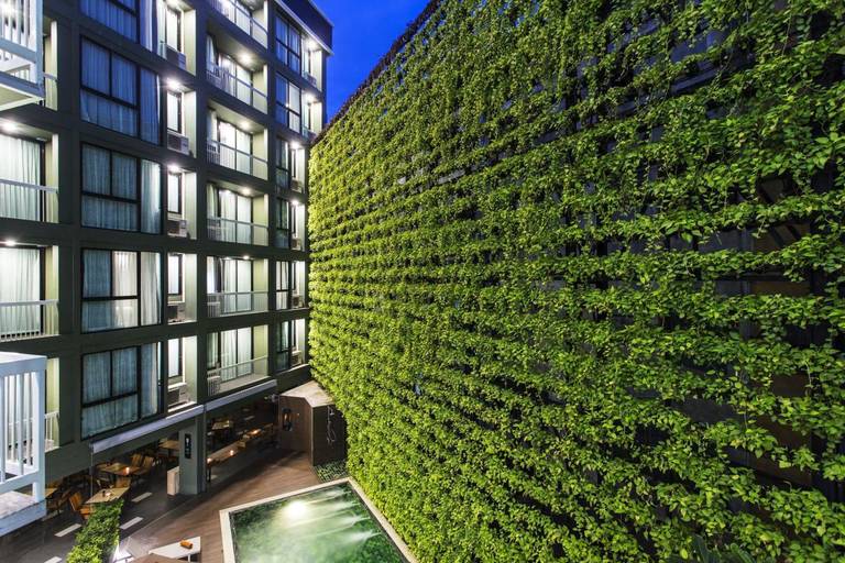 X2 Vibe Chiang Mai Decem Hotel