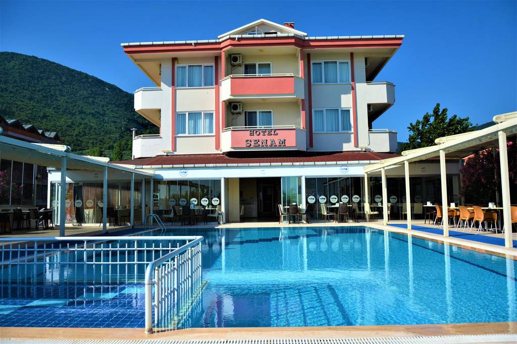 Senam Hotel 2*
