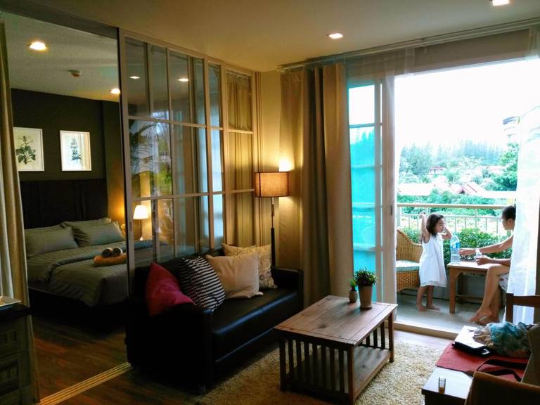 Autumn Hua Hin - The Sunset Room