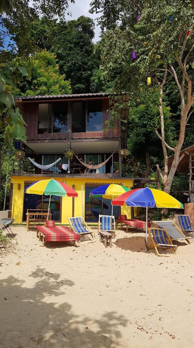 Maha Guest House